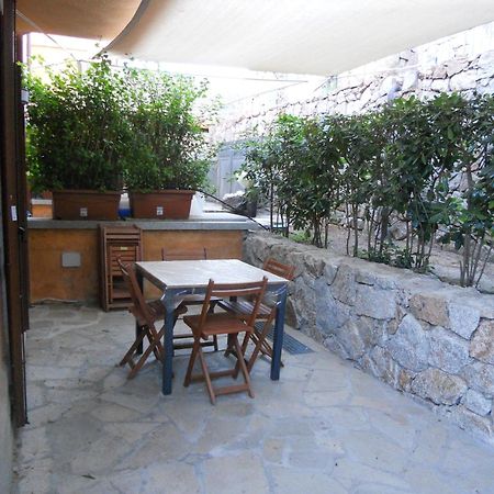 Residence Borgo Punta Villa La Maddalena  Pokój zdjęcie