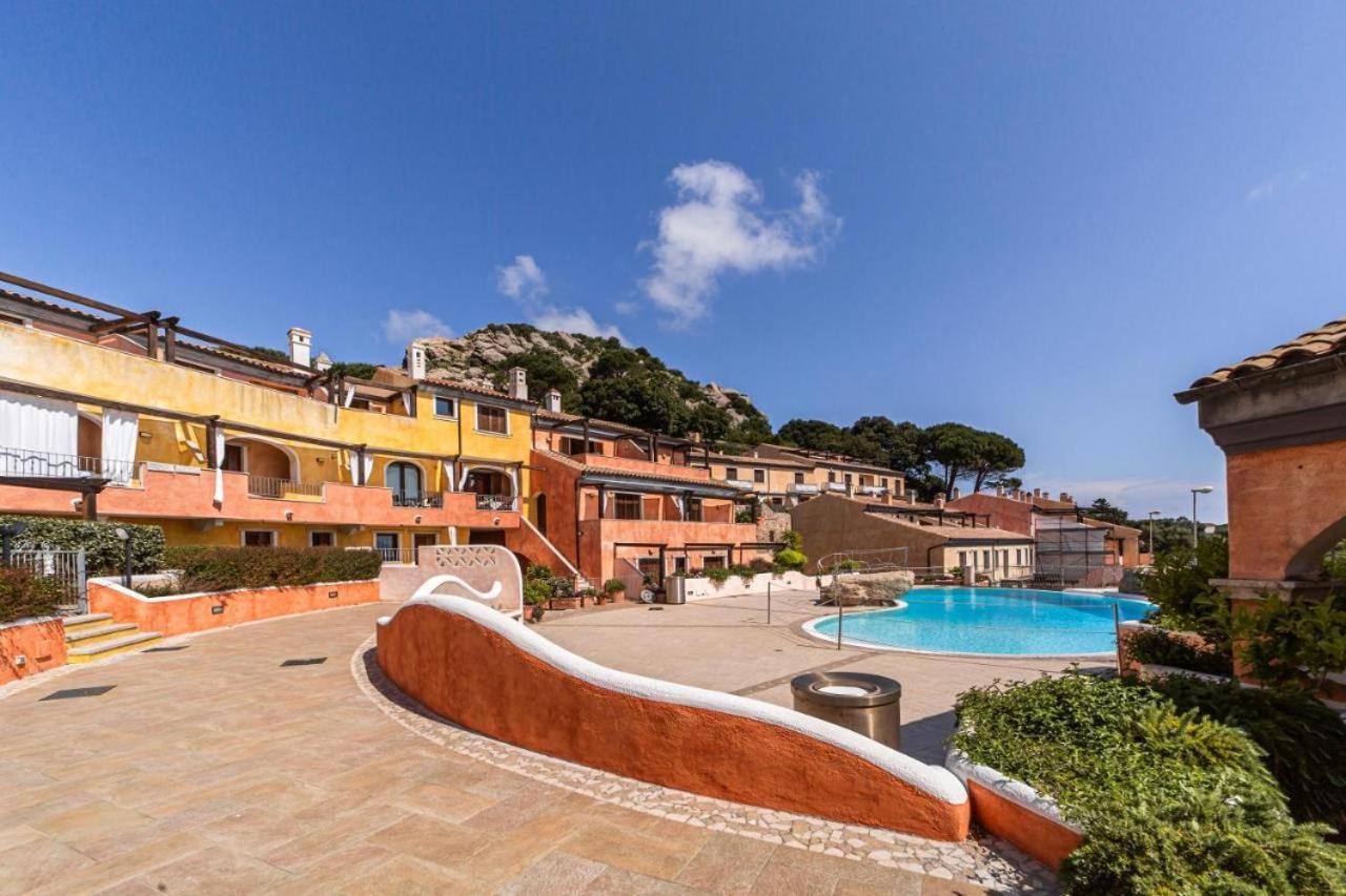 Residence Borgo Punta Villa La Maddalena  Zewnętrze zdjęcie